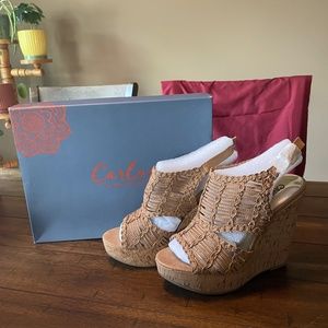 Carlos Santana Bellini wedge sandals; size 7.5